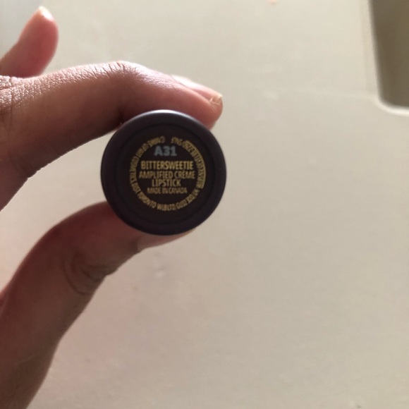 MAC COSMETICS Lipstick - Bittersweetie - Picture 4 of 6